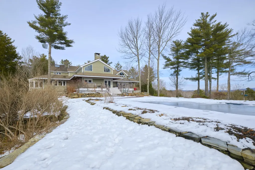 3650 Washington Road Waldoboro ME 04572