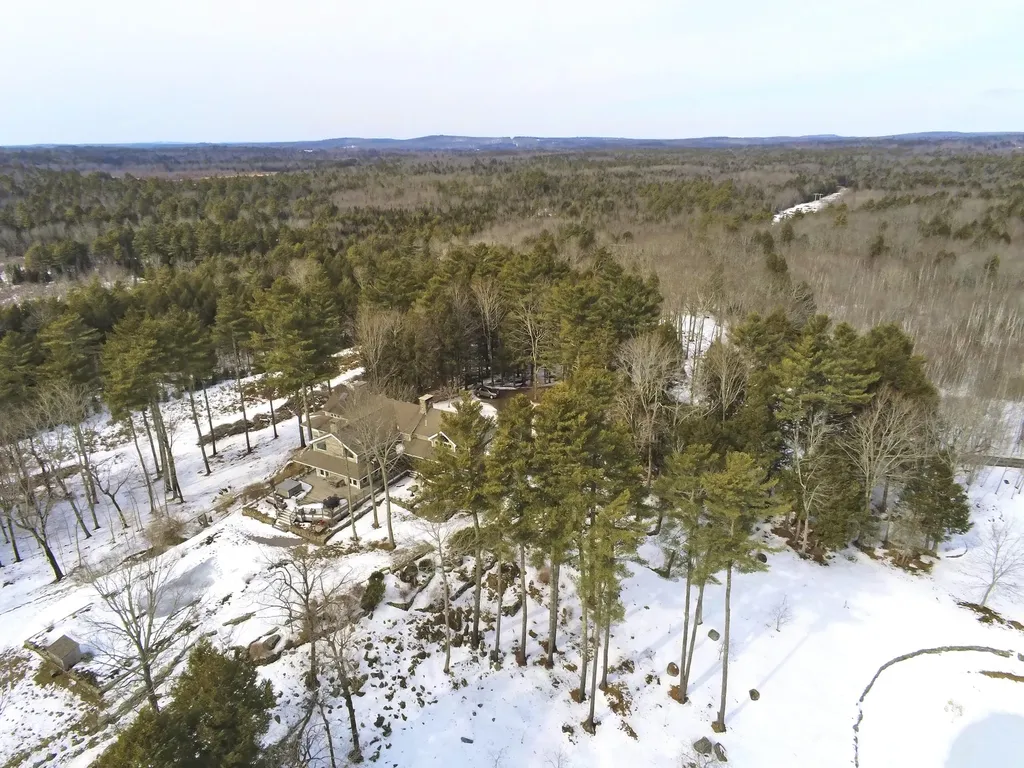 3650 Washington Road Waldoboro ME 04572