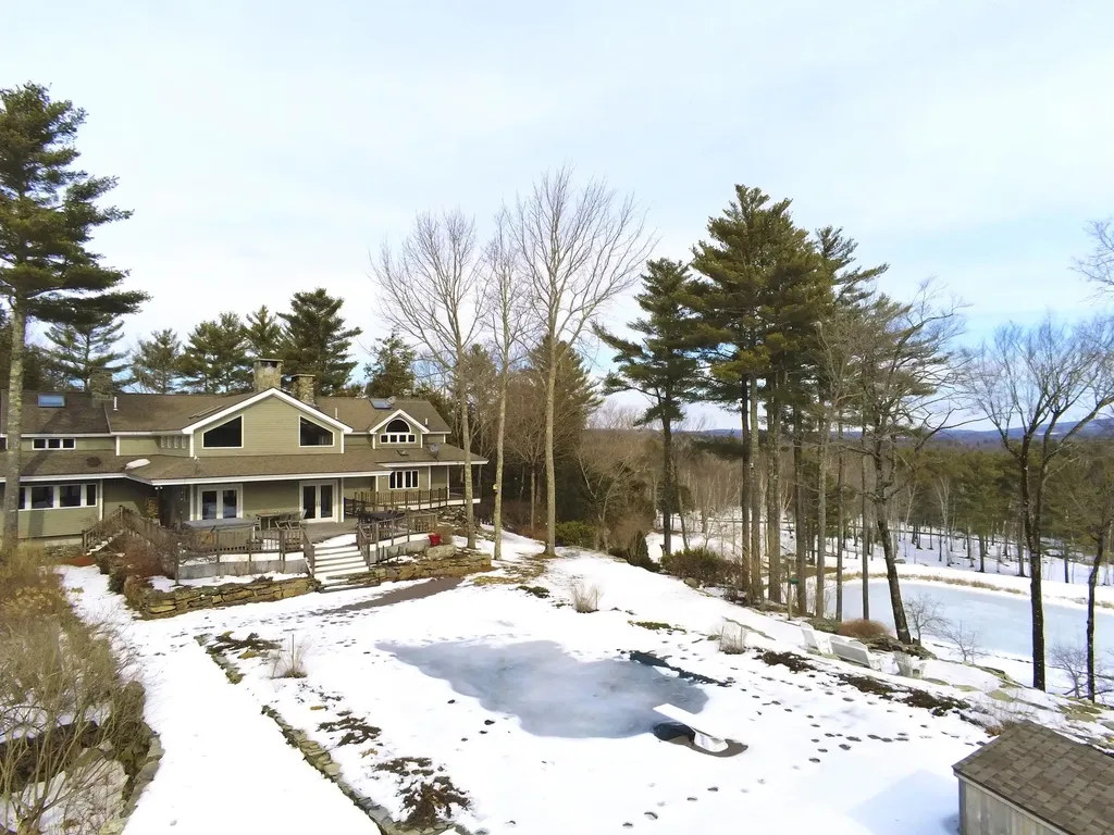 3650 Washington Road Waldoboro ME 04572