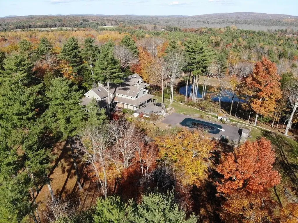 3650 Washington Road Waldoboro ME 04572