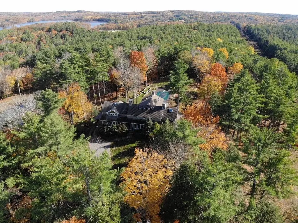 3650 Washington Road Waldoboro ME 04572