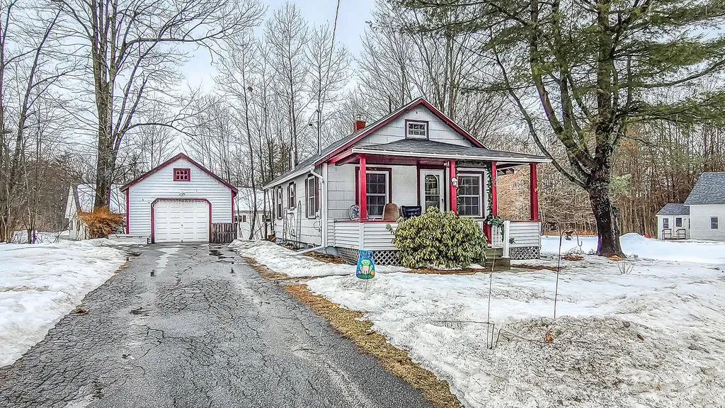 50 Hicks Road Augusta ME 04330