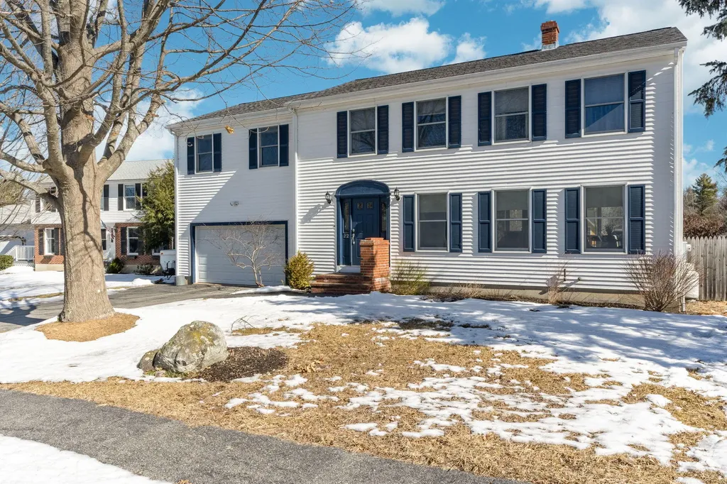 22 Whaleboat Road Portland ME 04103