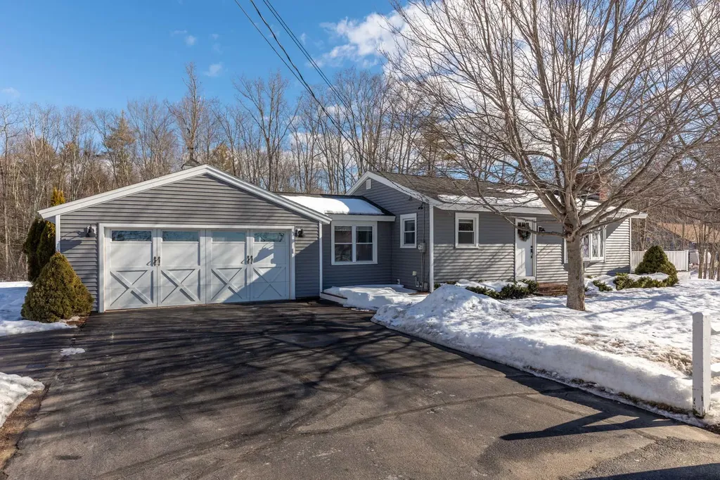 129 Agamenticus Road South Berwick ME 03908