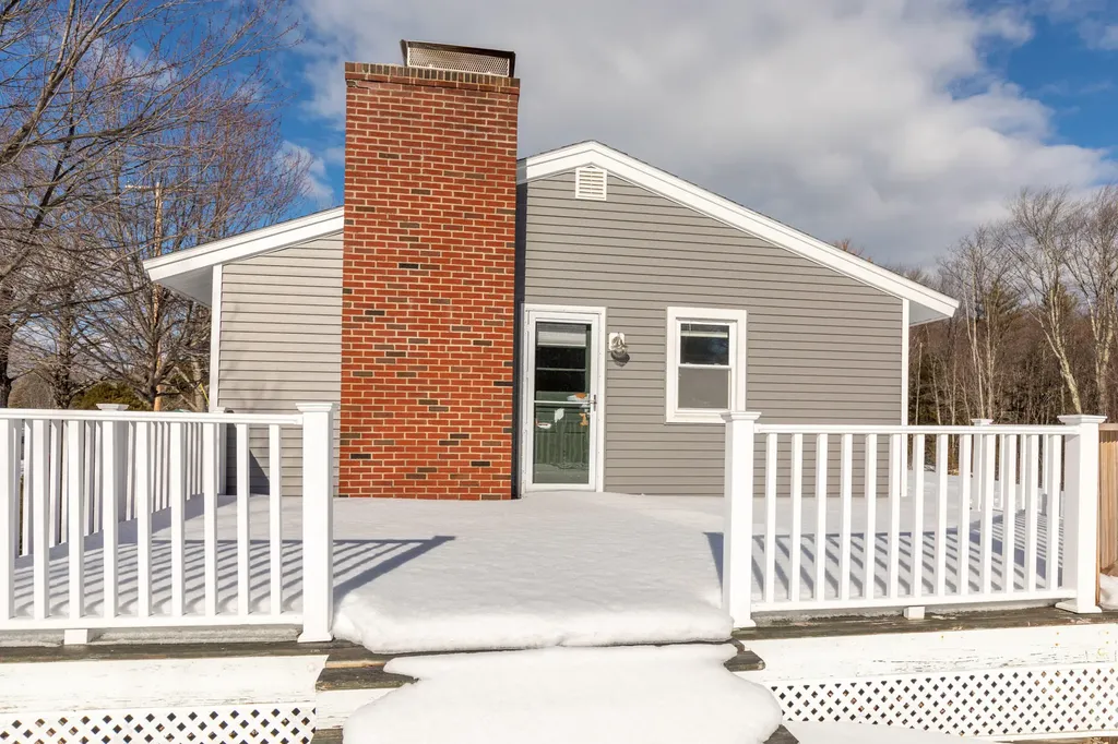 129 Agamenticus Road South Berwick ME 03908