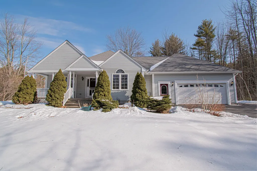 31 Tapley Road Scarborough ME 04074