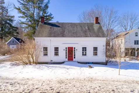 18 Main Street Freeport ME 04032