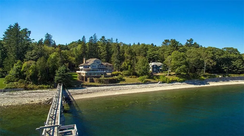 99 Calderwood Lane Rockport ME 04856