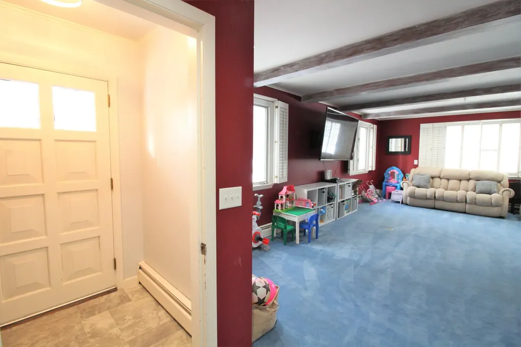 339 Kenduskeag Avenue Bangor ME 04401