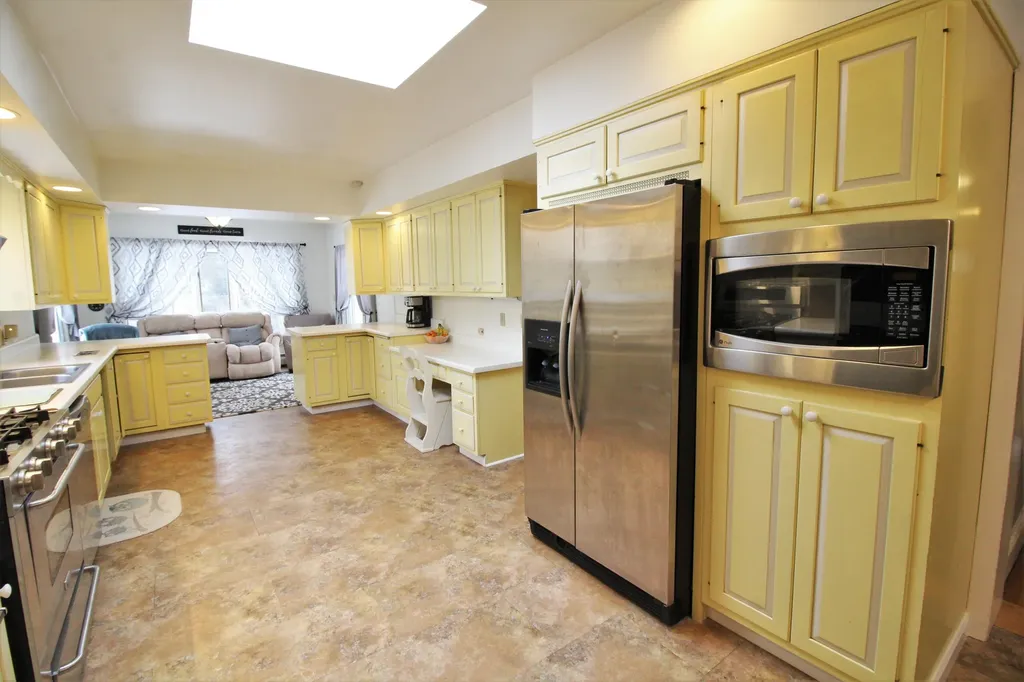 339 Kenduskeag Avenue Bangor ME 04401