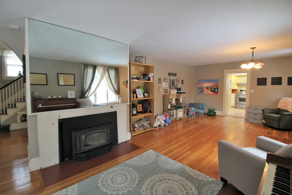 339 Kenduskeag Avenue Bangor ME 04401