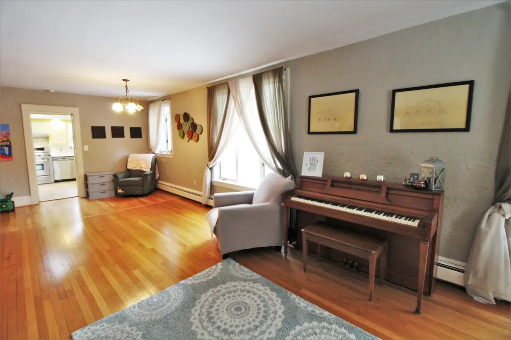339 Kenduskeag Avenue Bangor ME 04401