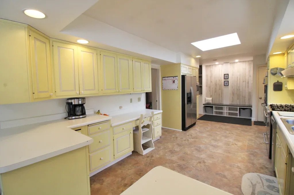 339 Kenduskeag Avenue Bangor ME 04401