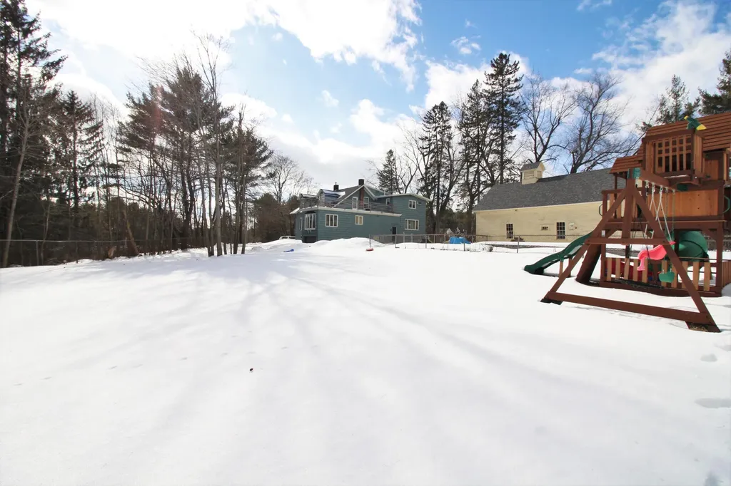 339 Kenduskeag Avenue Bangor ME 04401