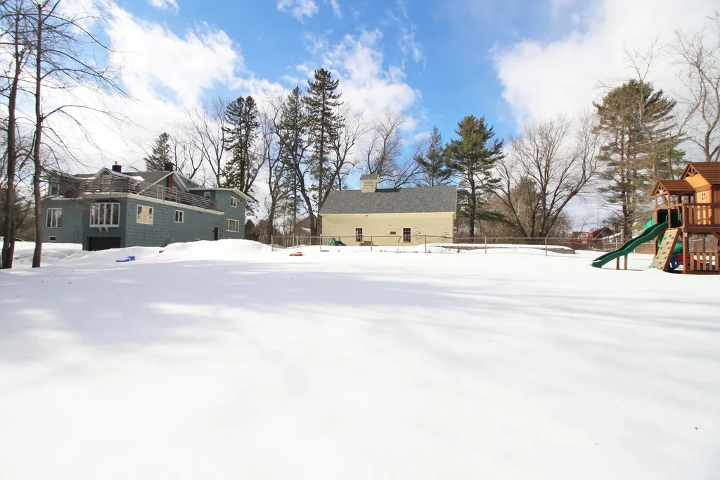 339 Kenduskeag Avenue Bangor ME 04401