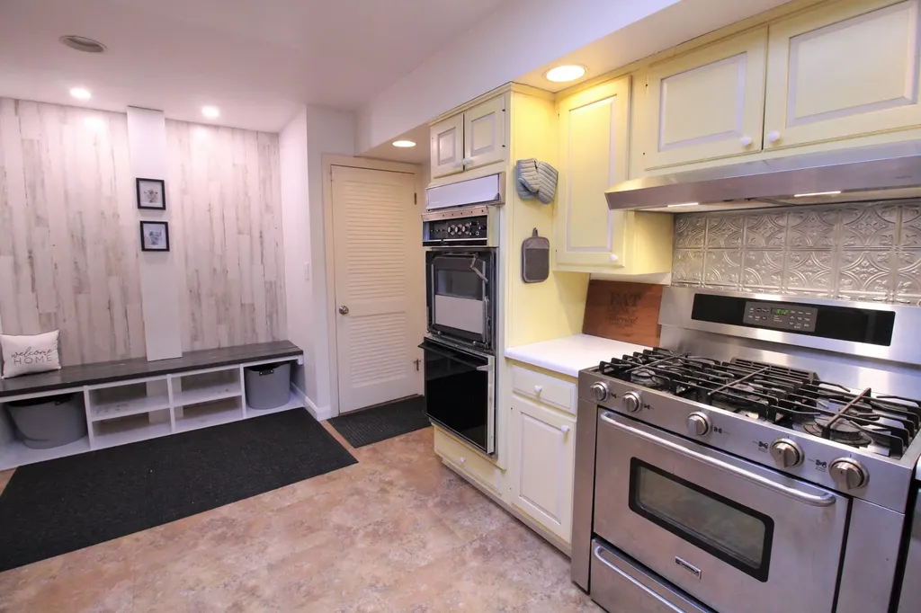 339 Kenduskeag Avenue Bangor ME 04401