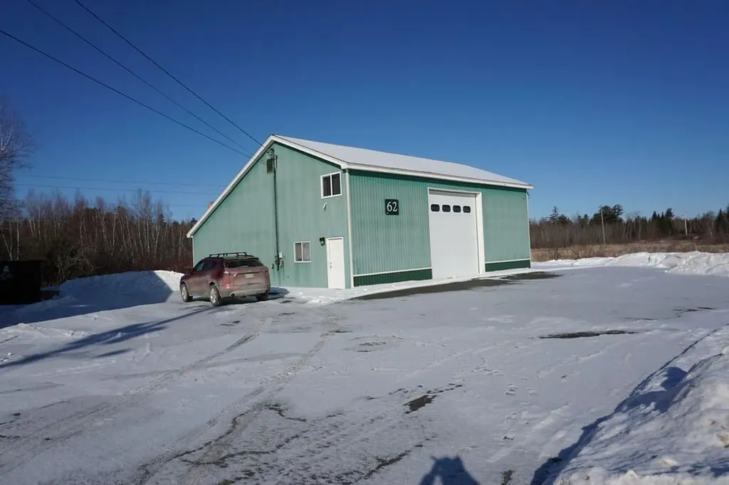 62 Liberty Drive Hermon ME 04401