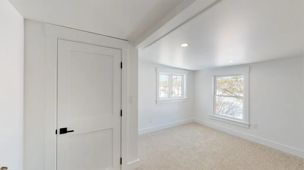 42 Plummer Drive Raymond ME 04071