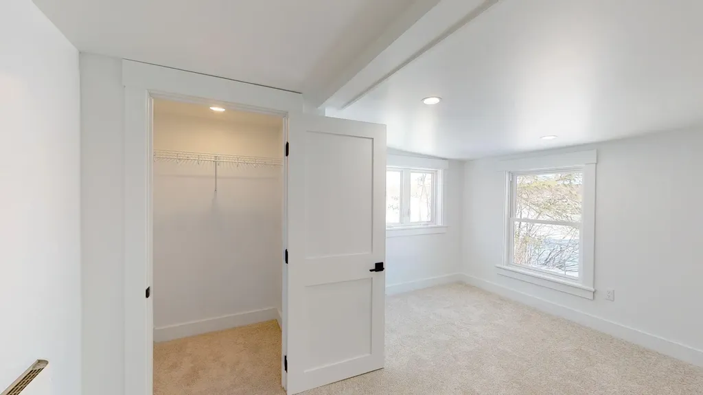 42 Plummer Drive Raymond ME 04071