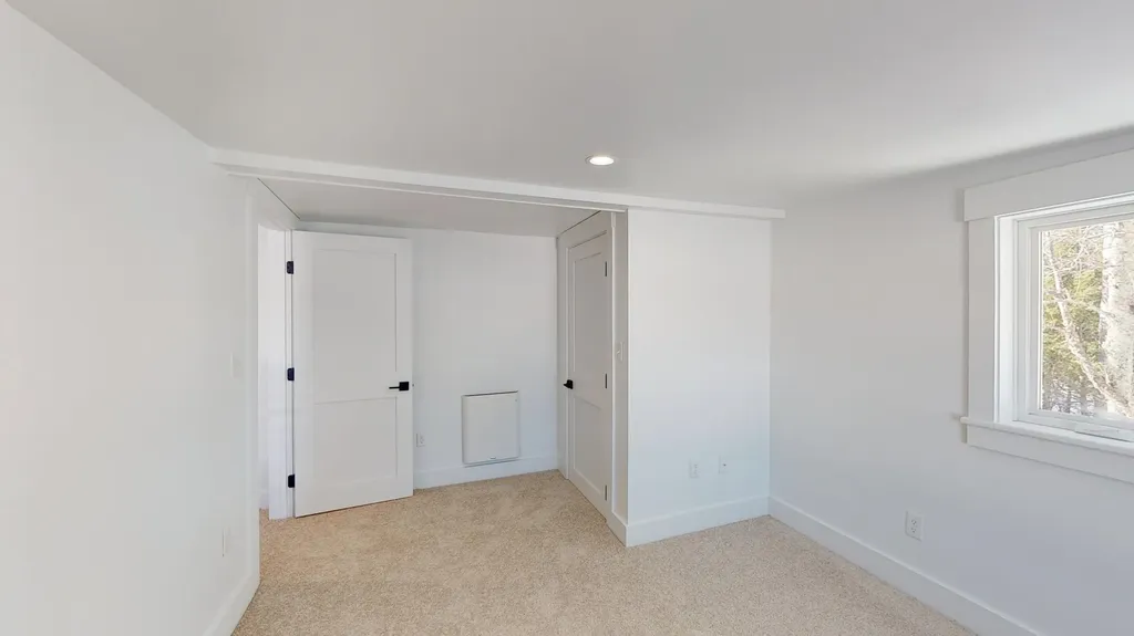 42 Plummer Drive Raymond ME 04071