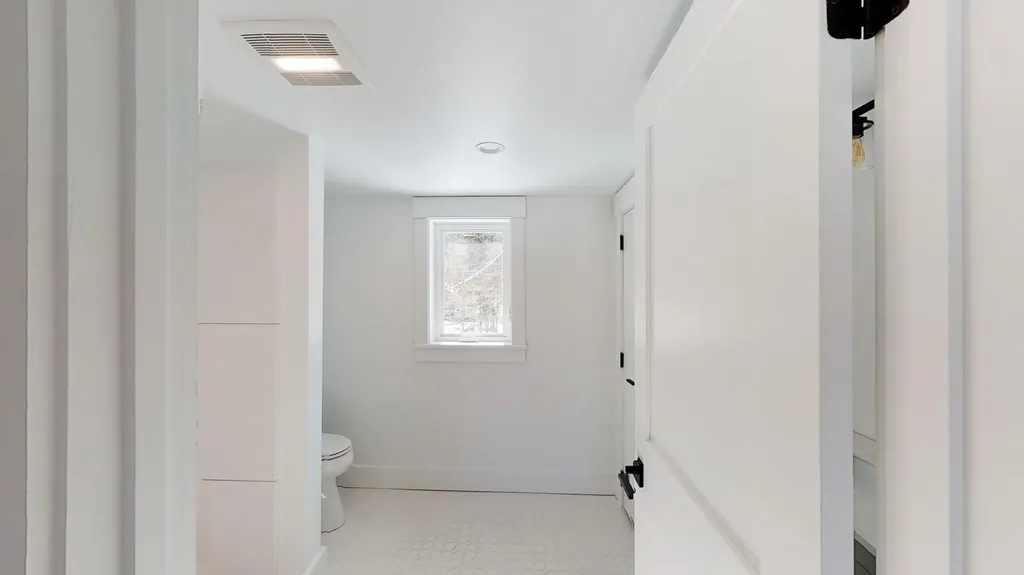 42 Plummer Drive Raymond ME 04071