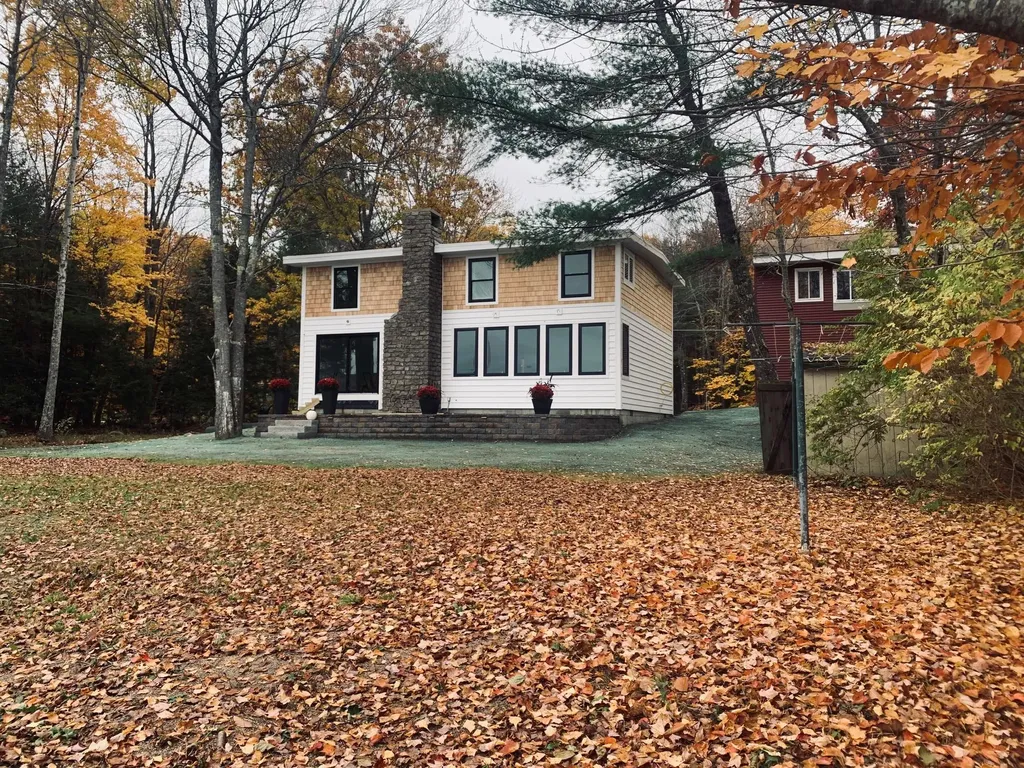 42 Plummer Drive Raymond ME 04071