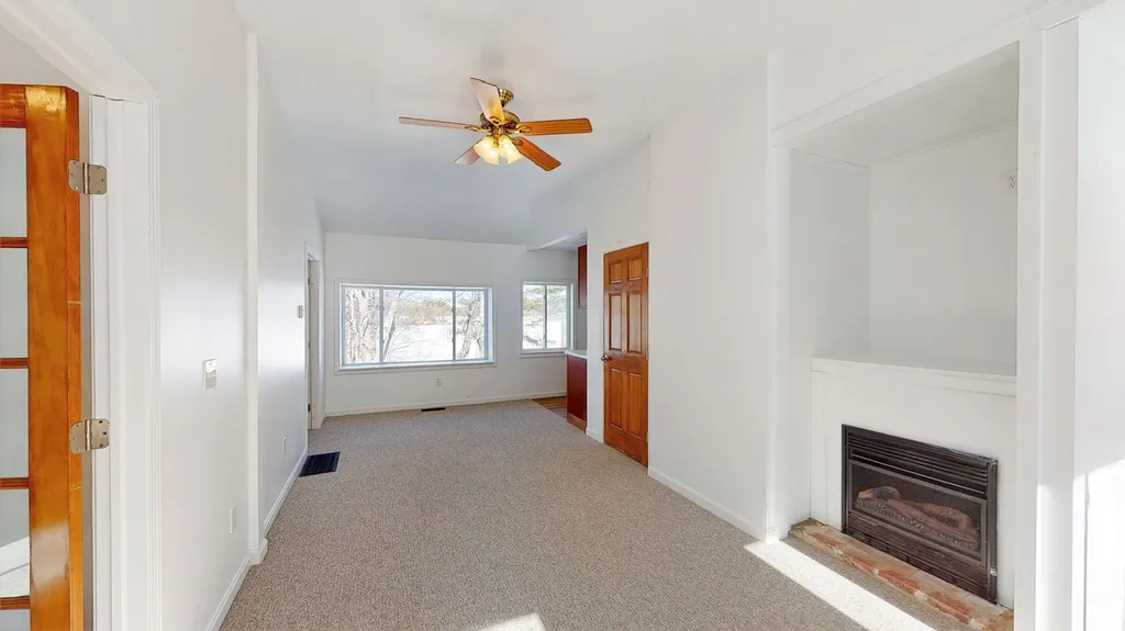 42 Plummer Drive Raymond ME 04071