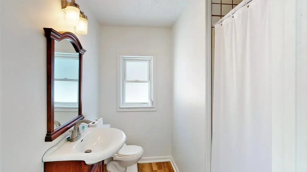 42 Plummer Drive Raymond ME 04071
