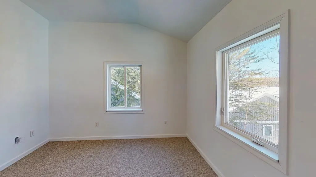 42 Plummer Drive Raymond ME 04071