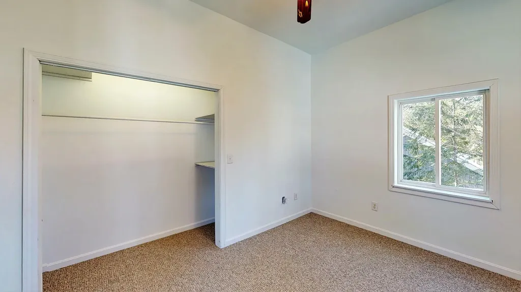 42 Plummer Drive Raymond ME 04071