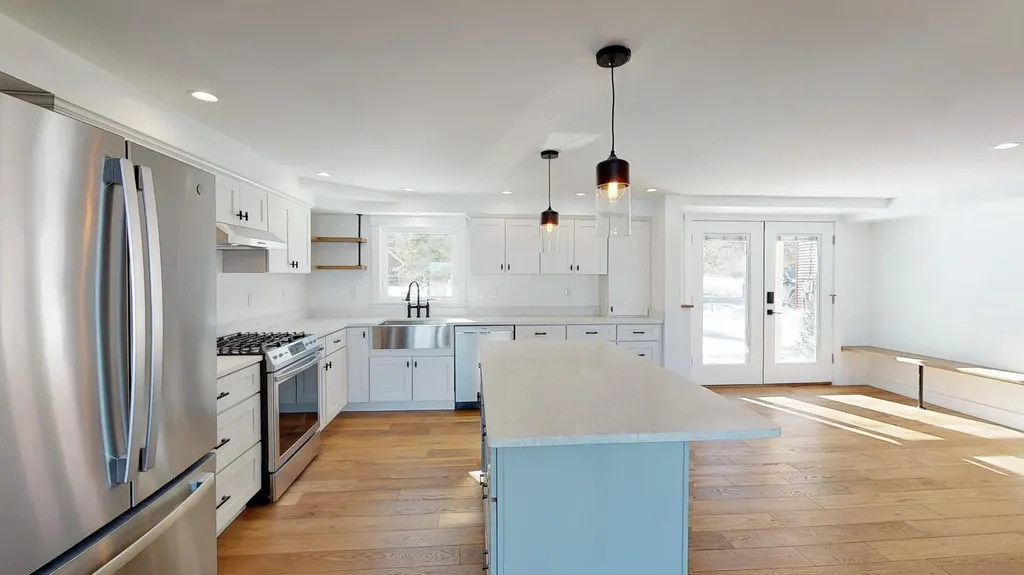 42 Plummer Drive Raymond ME 04071