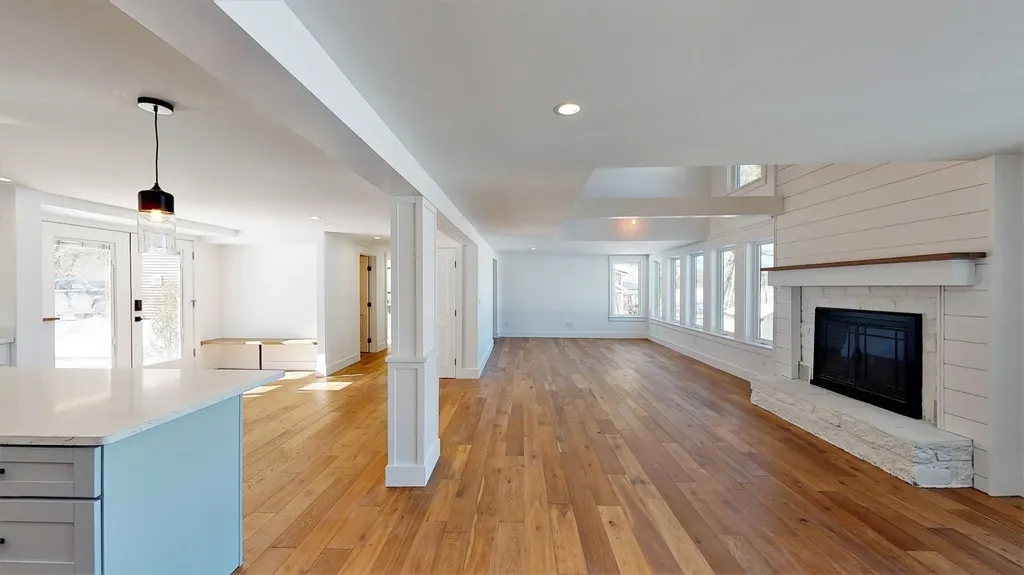 42 Plummer Drive Raymond ME 04071