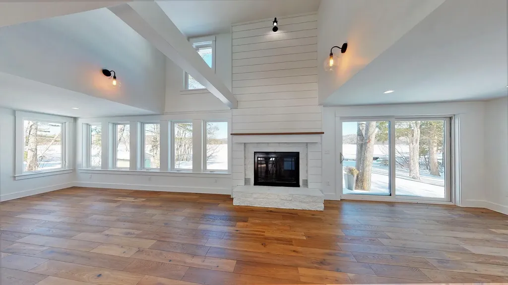 42 Plummer Drive Raymond ME 04071