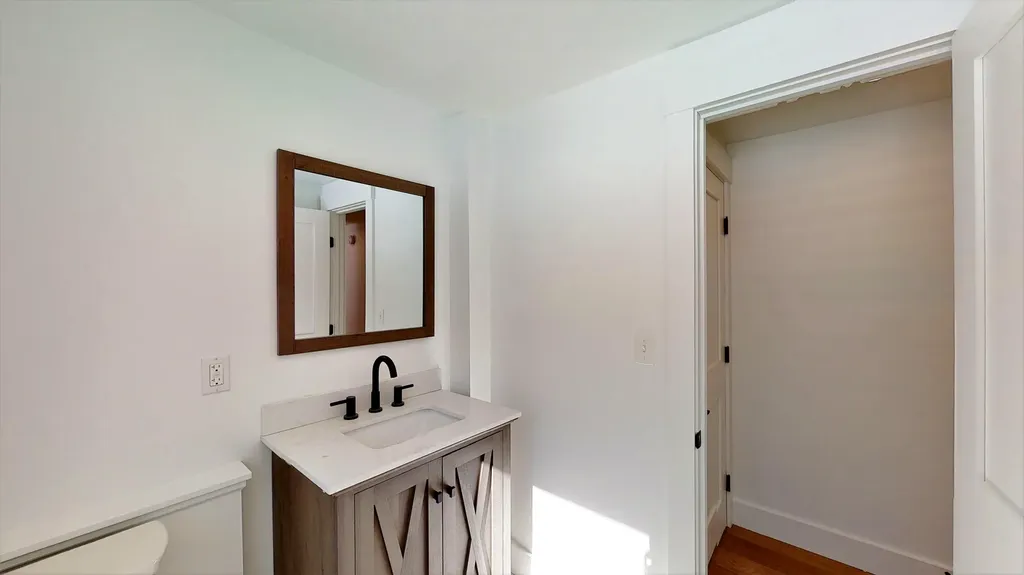 42 Plummer Drive Raymond ME 04071
