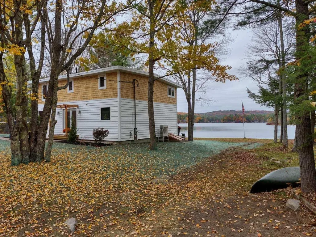 42 Plummer Drive Raymond ME 04071
