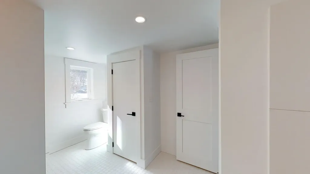 42 Plummer Drive Raymond ME 04071