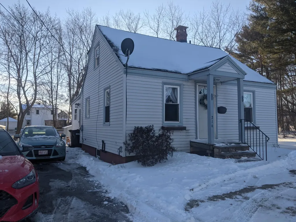 216 Larkin Street Bangor ME 04401