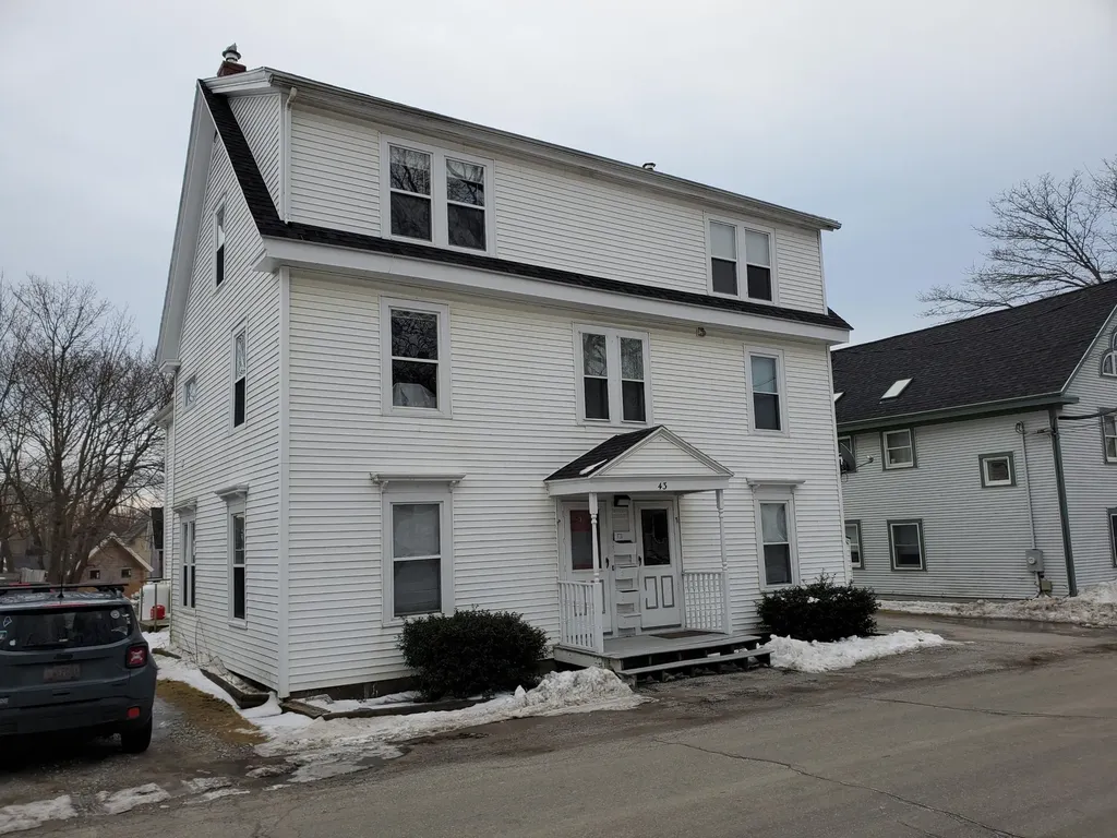 43 Broad Street Rockland ME 04841