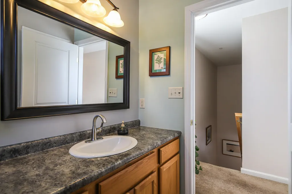 20 Lane Avenue Portland ME 04103