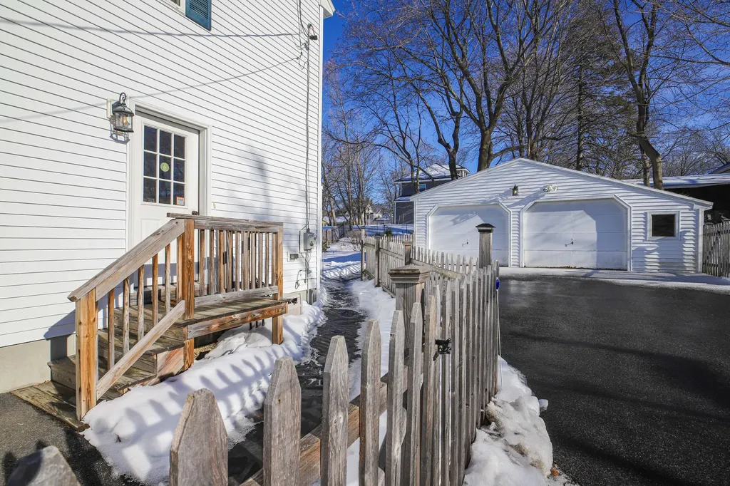 20 Lane Avenue Portland ME 04103