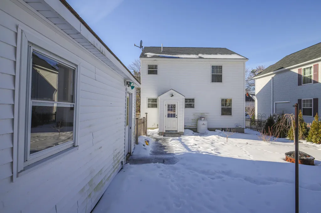 20 Lane Avenue Portland ME 04103