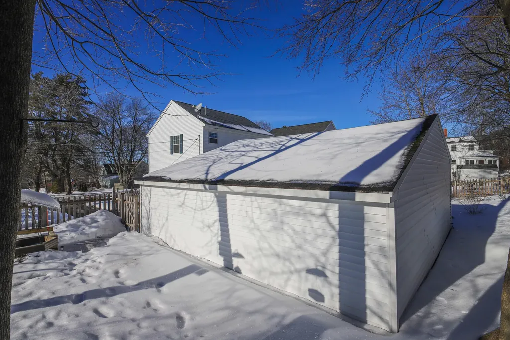 20 Lane Avenue Portland ME 04103