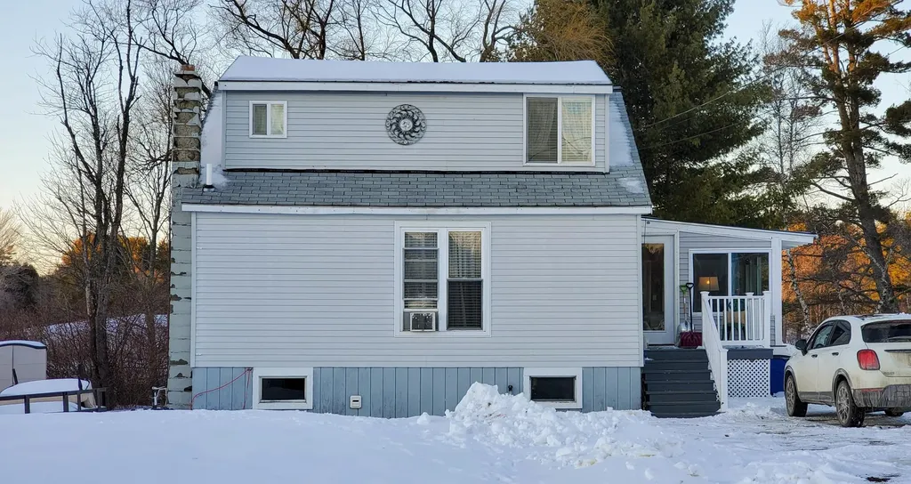 499 Bartlett Road Mount Vernon ME 04352