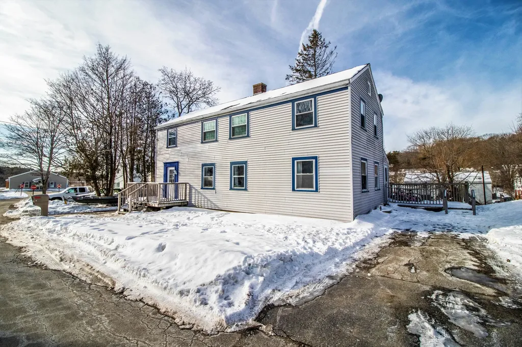 6 Noble Avenue Bath ME 04530