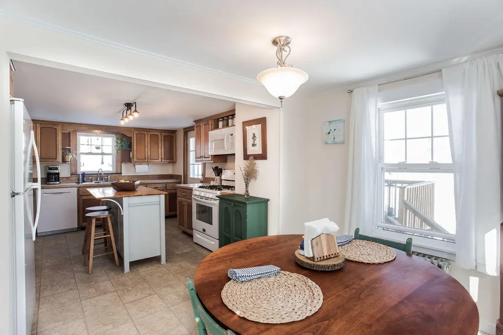 1048 State Road Eliot ME 03903