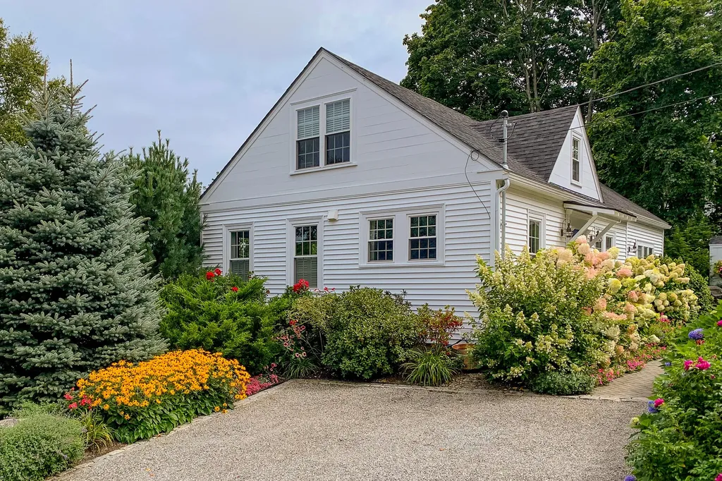 6 Wilson Avenue Camden ME 04843