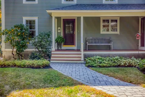 23 Rosemary Lane Freeport ME 04032