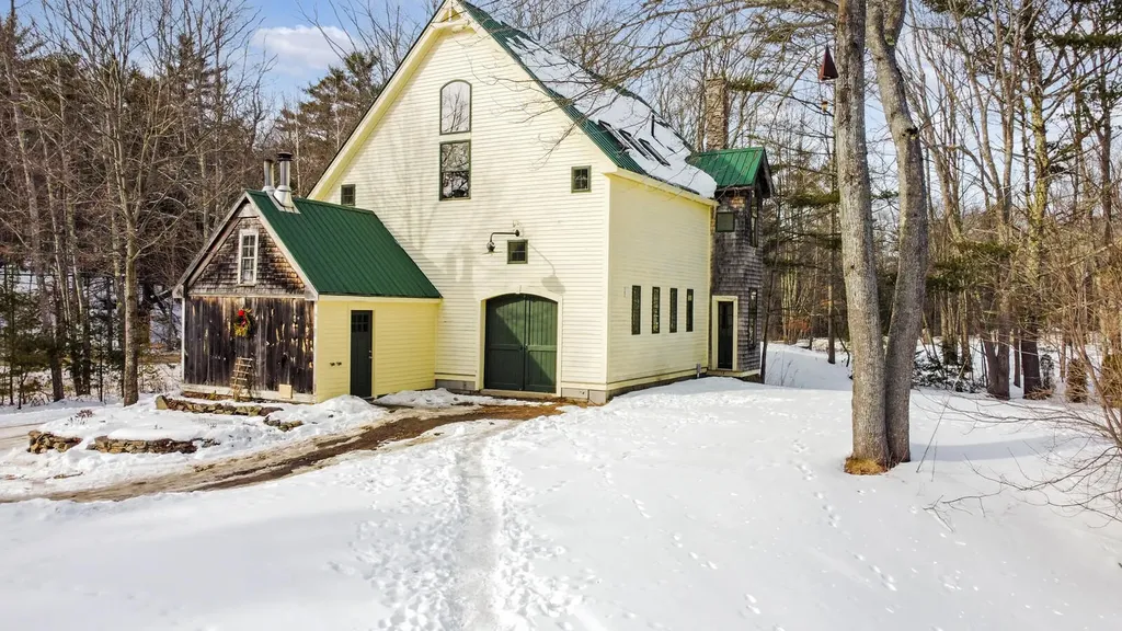 83 Fiddlers Reach Road Phippsburg ME 04562