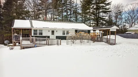 995 Augusta Road Belgrade ME 04917