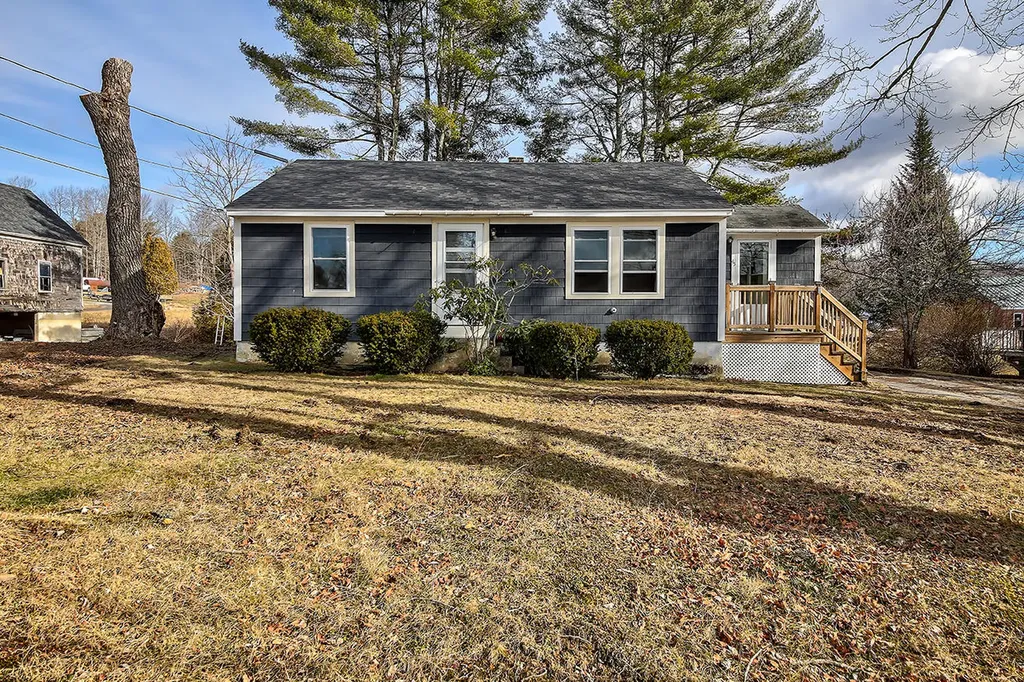 45 Depot Street Waldoboro ME 04572